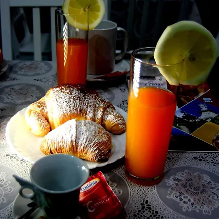 Couette-café Dolcevita Pompéi