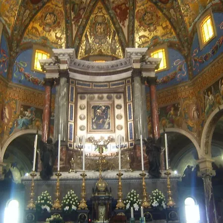 Dolcevita Nocleg ze śniadaniem 4*