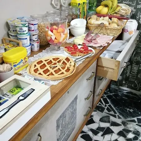 Dolcevita לינה וארוחת בוקר פומפיי